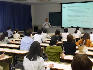 関西英語教育学会 2012年度（第17回）研究大会