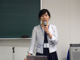 関西英語教育学会 2012年度（第17回）研究大会 シンポジウム 臼倉美里先生 （昭和女子大学）