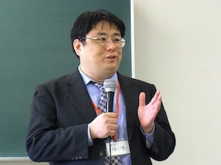 関西英語教育学会 KELES 第15回卒論・修論研究発表セミナー 開会行事 開会の挨拶 横川博一（関西英語教育学会幹事長・神戸大学）