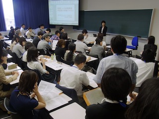 関西英語教育学会 2012年度（第17回）研究大会
